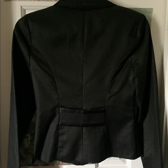 My Michelle Black Blazer - Picture 2 of 4